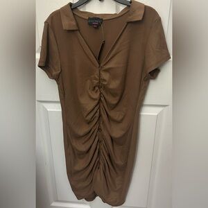 NWT Short Sleeve Discreet Brown Button Front Dress w/ Collar - Women’s XL